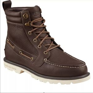 NWT: men's Sperry Boots
